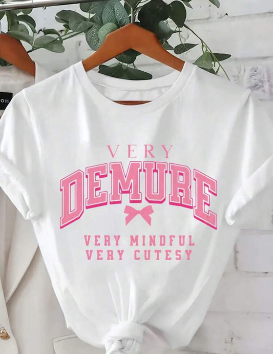 Very Demure Set